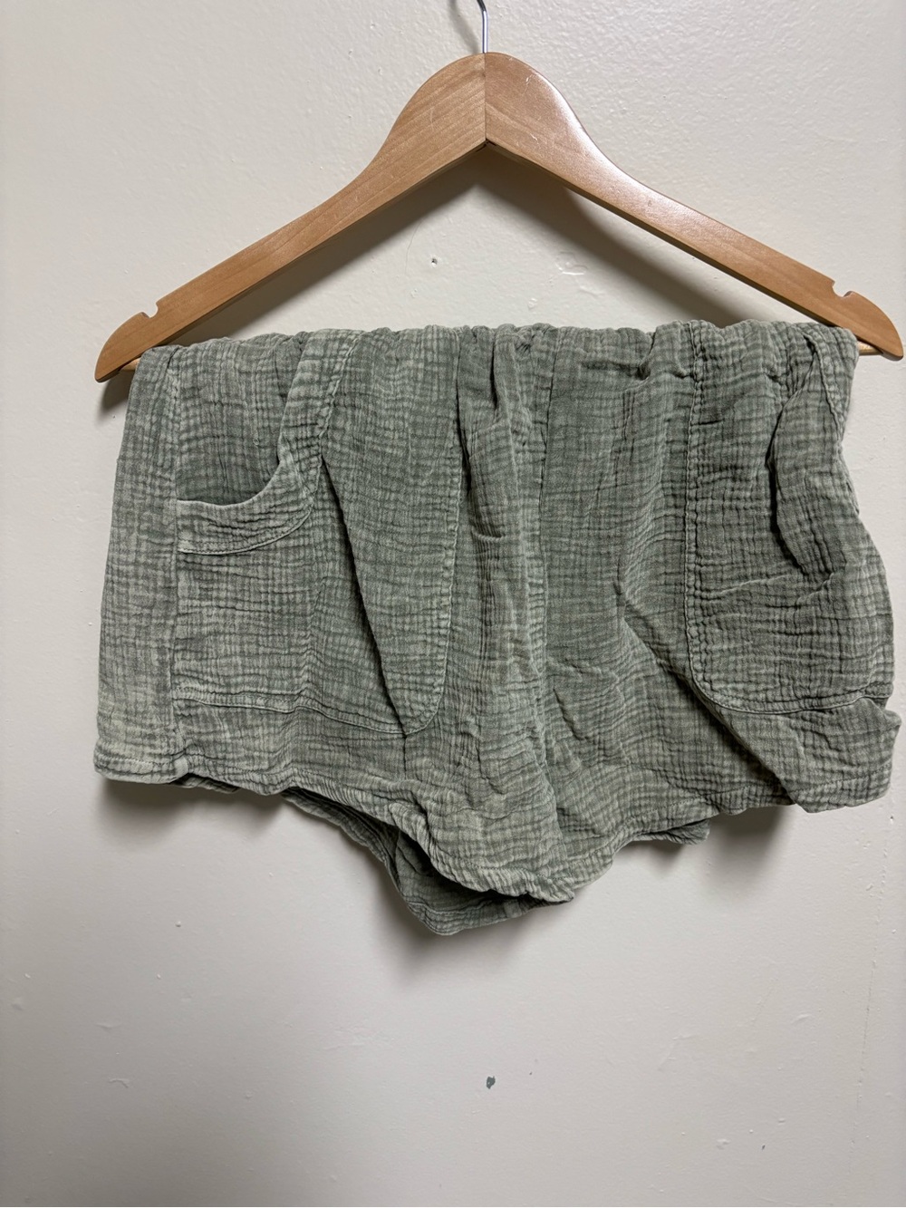 Women's Washed Sage Cotton Gauze Shorts